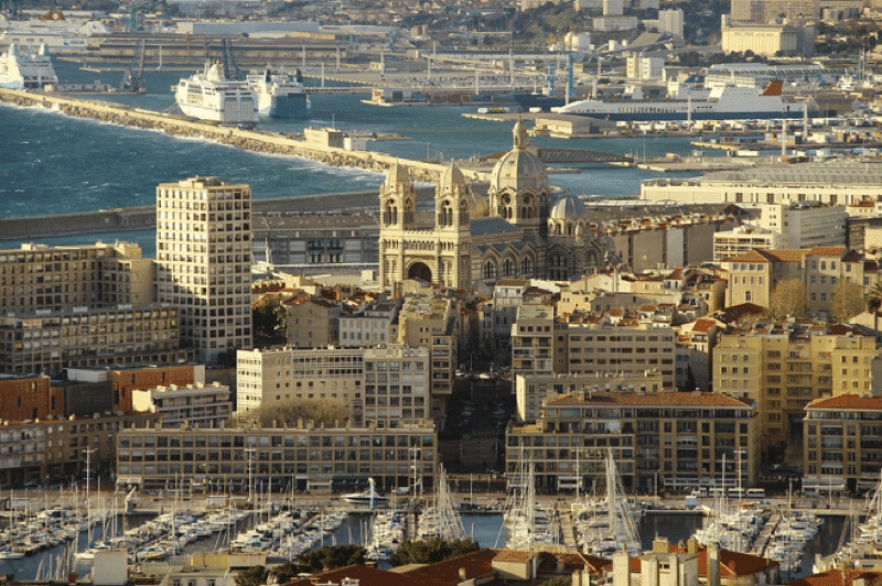 Les centres d'examen TOEFL à Marseille et à Aix.