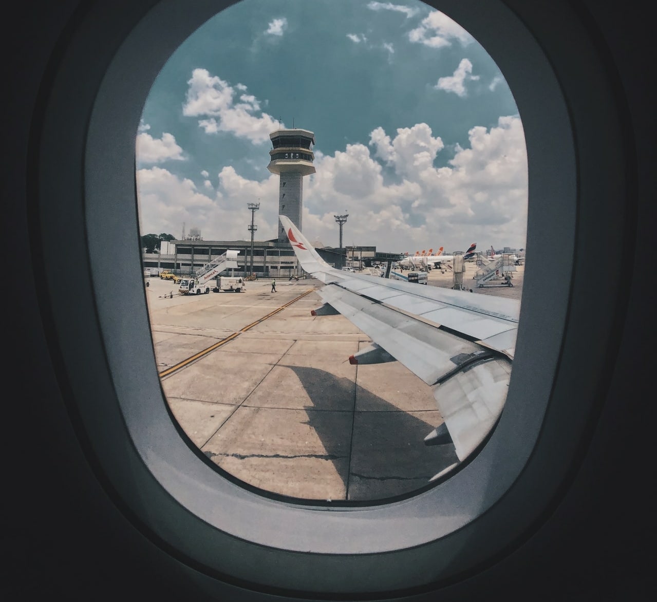 snapshot through a plane window