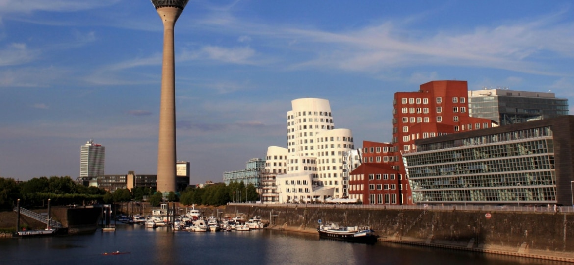 Where to take the TOEFL in Dusseldorf?
