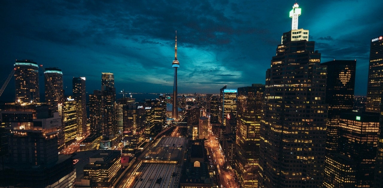 wallpaper of toronto skyscrapers at night