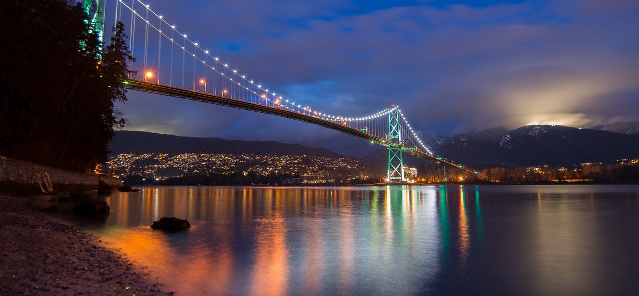 photo of a bridge in vancouver