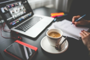 smartphone-coffee-and-a-computer