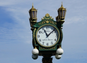 a-clock-showing-the-time