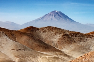 tupical-landascape-of-peru