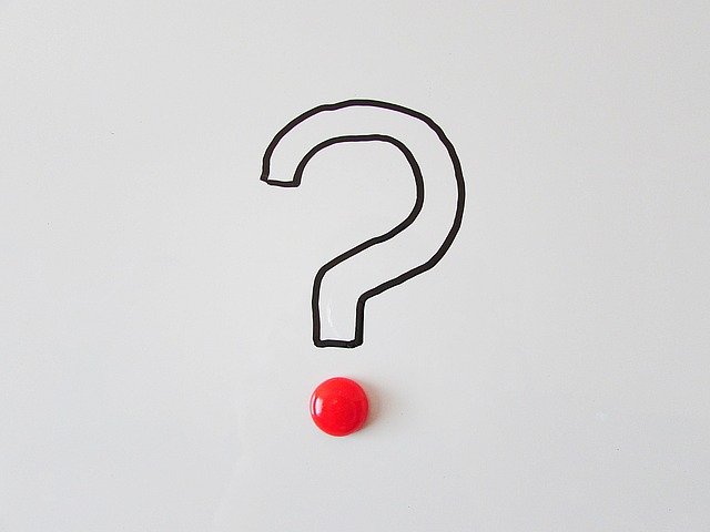 Comment poser une question en français : les règles à savoir