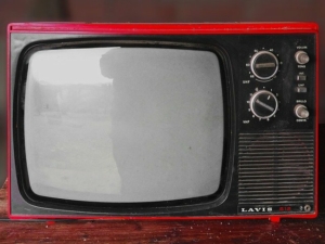 red-old-tv-vintage-television