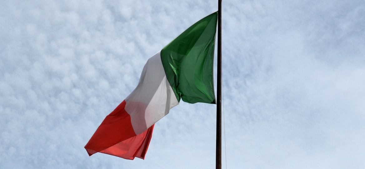 the flag of italy